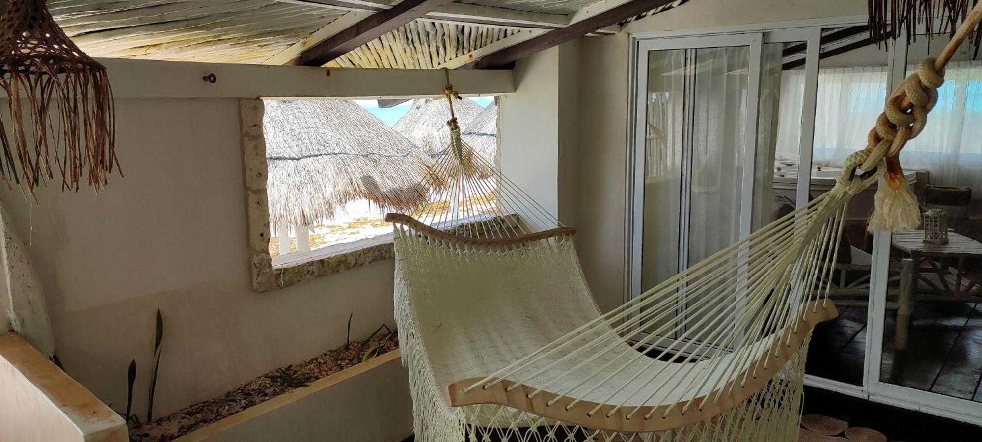 Villa Las Estrellas Tulum - Located At The Party Zone Екстериор снимка