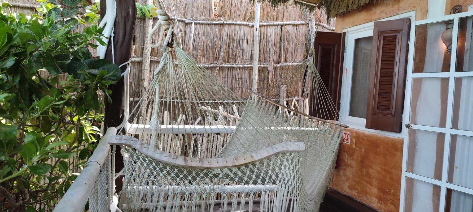 Villa Las Estrellas Tulum - Located At The Party Zone Стая снимка