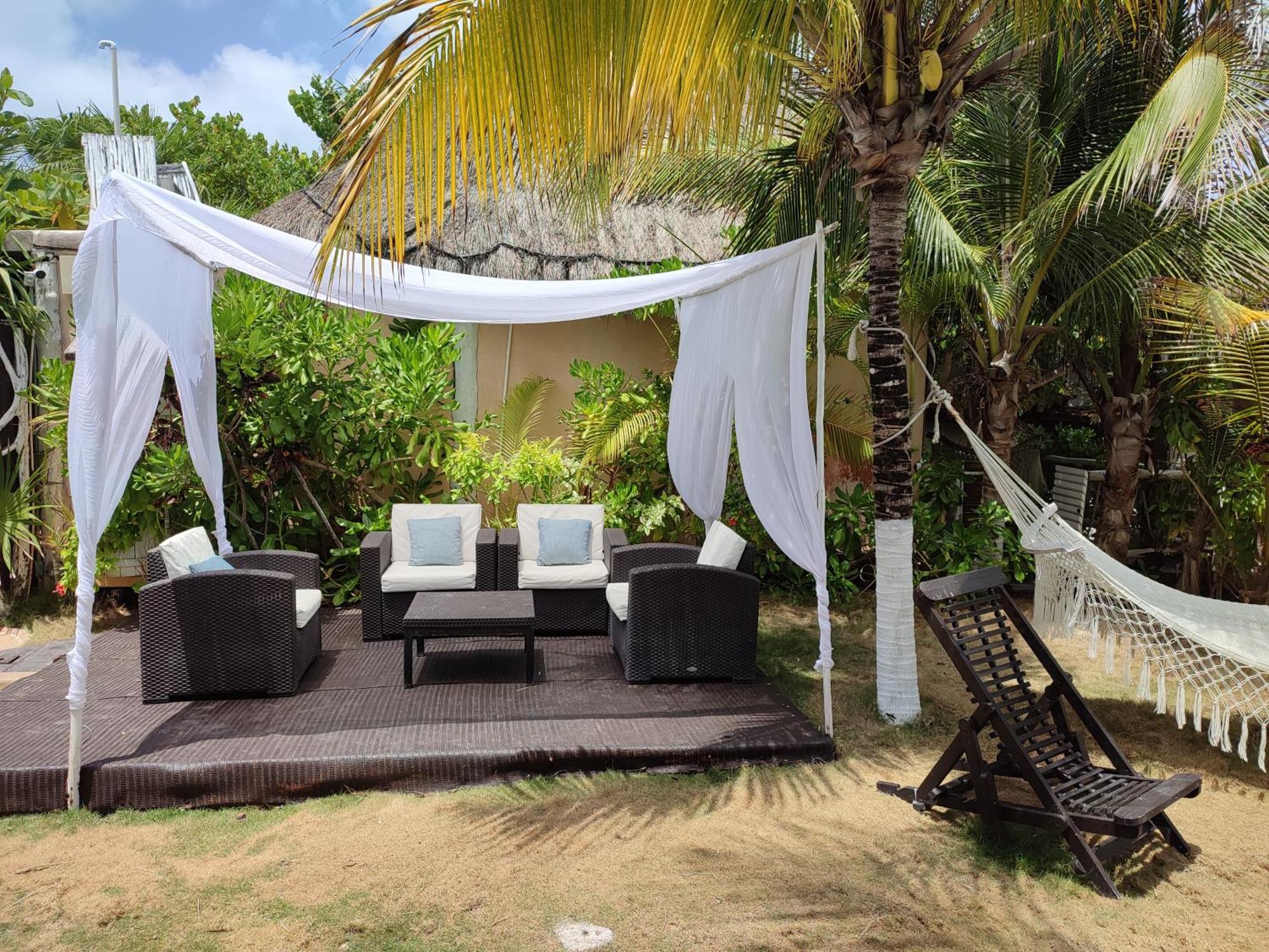 Villa Las Estrellas Tulum - Located At The Party Zone Екстериор снимка